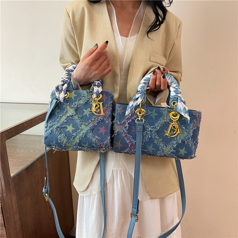 Embroidery Font - Y2K – sac à main étoile