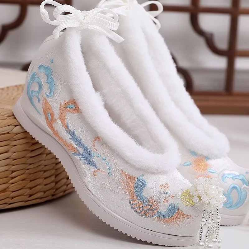 Embroidery White - Hiver Hanfu chaussures femmes chinois ancien