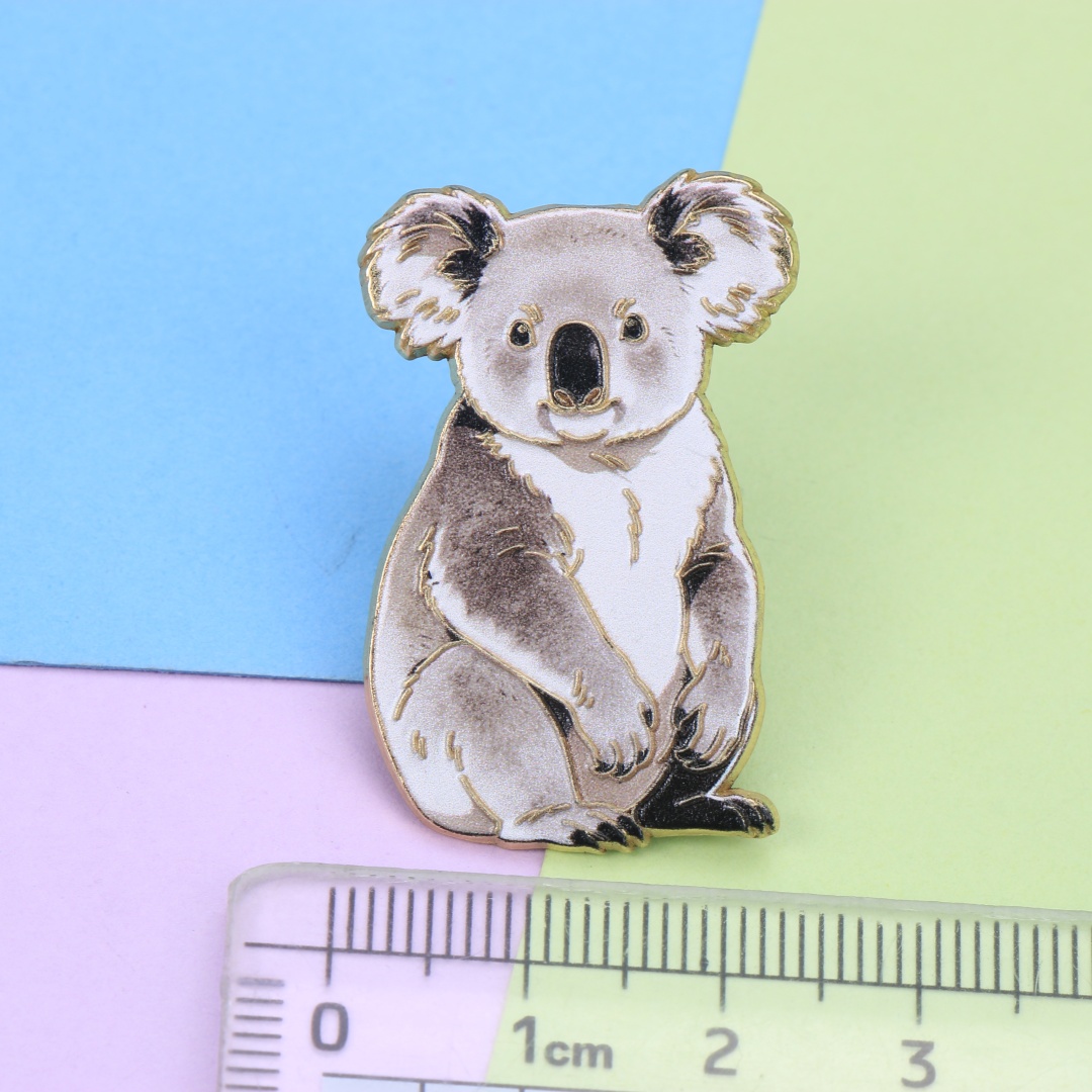 Épinglette en émail Koala aqua - Embroidery Australia avis et prix