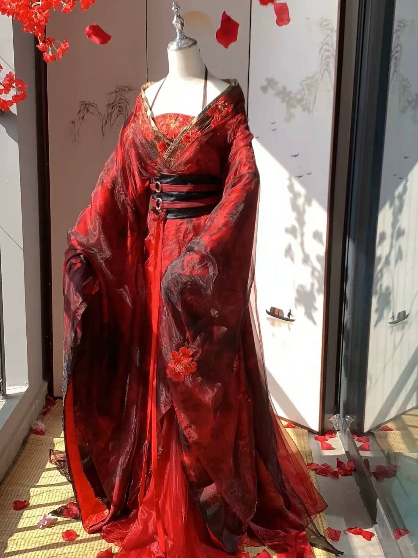Nouvelle Robe Hanfu Rouge Datu - Embroidery Style avis et prix