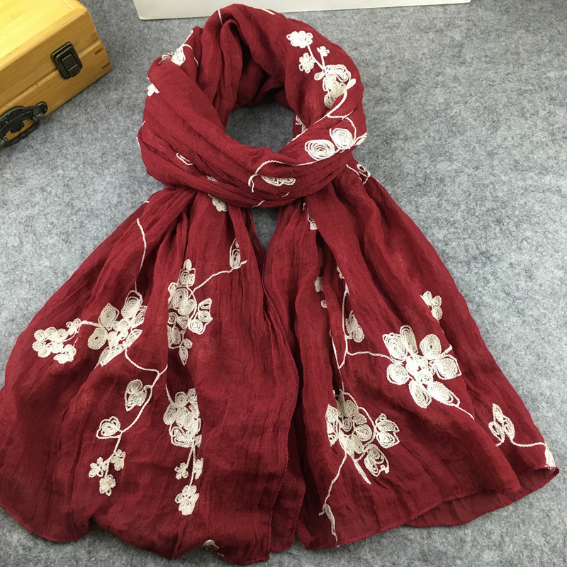 Foulard brodé ethnique pour fe - Embroidery Hijab avis et prix