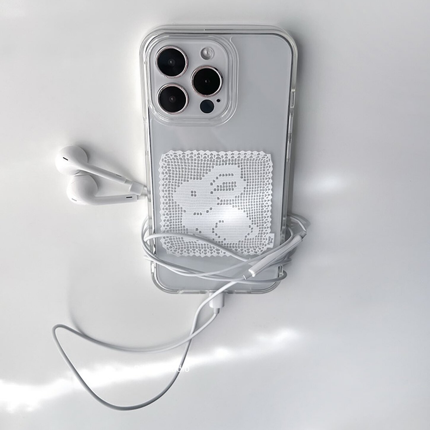 Coque de téléphone coréenne en - Embroidery White avis et prix